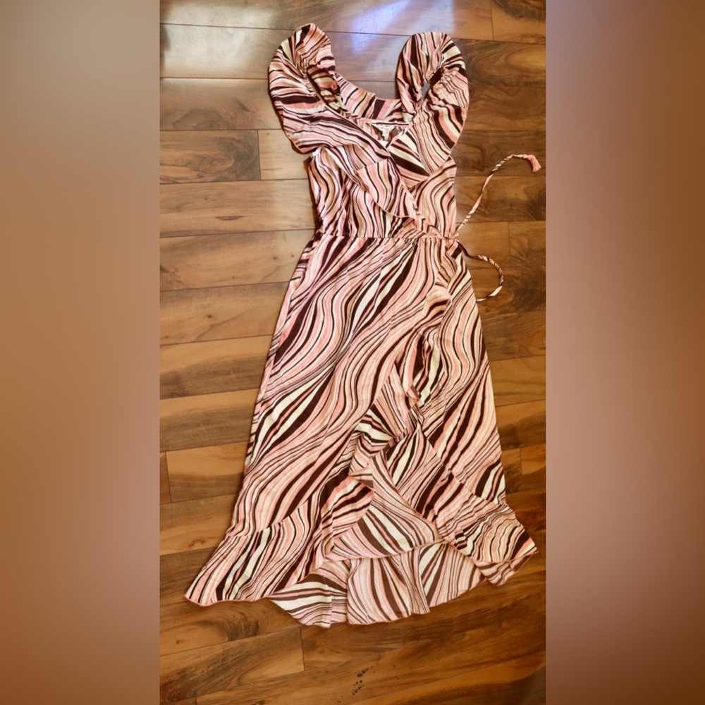 indulge Pink & Brown Wave Print Ruffle Midi Dress